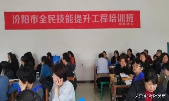 最新热门串烧歌曲燃爆自信与成就感，学习变化尽在歌声中