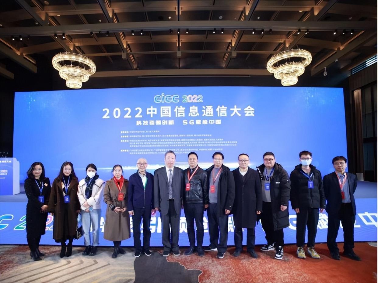 刺激战场最新版，科技前沿战场体验，引领未来之战热潮